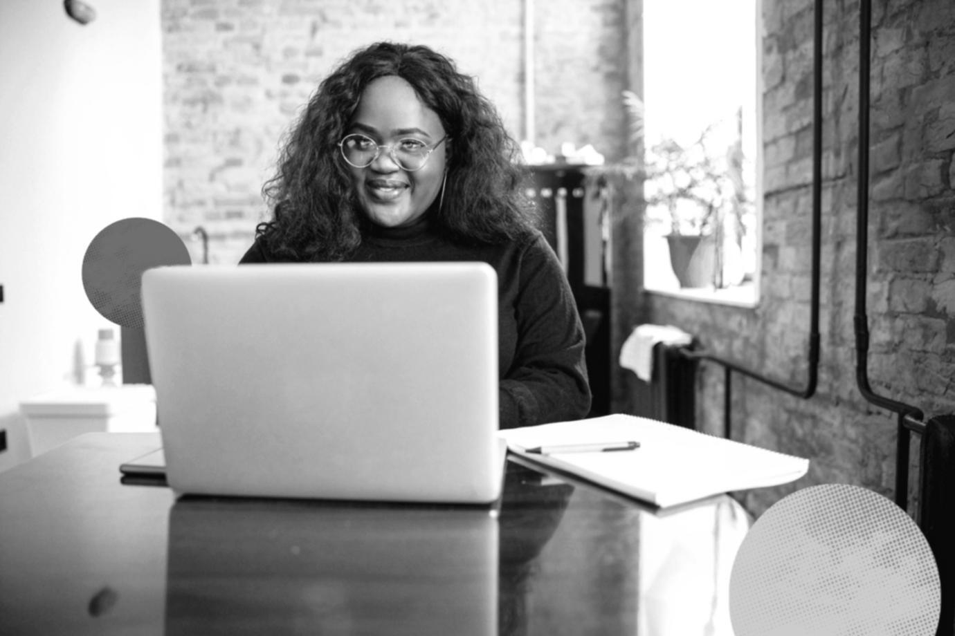 Instructor reviewing cost data with a workshop participant during a live online session